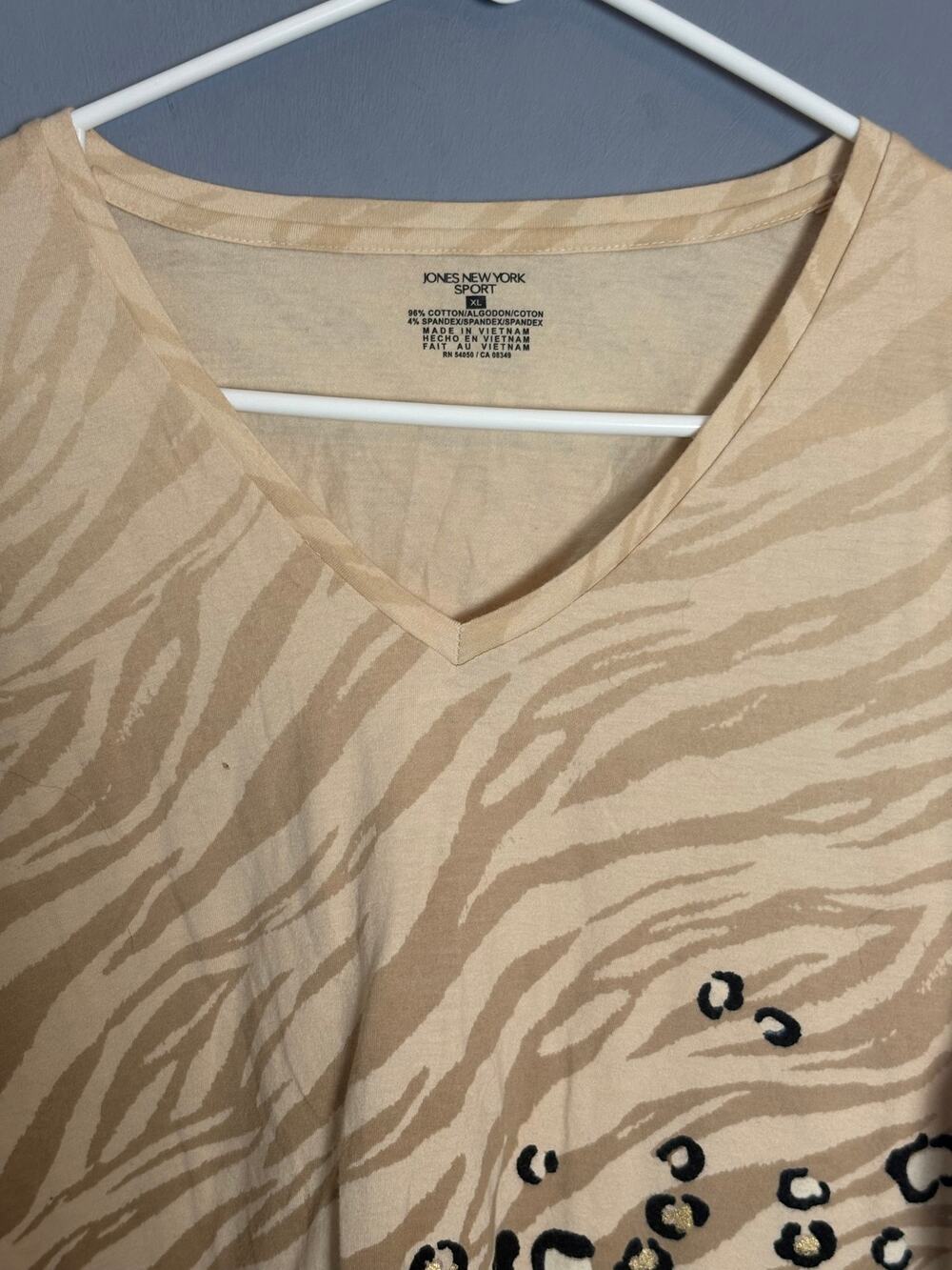 Jones New York Sport Womens Animal Print V Neck Top XL
